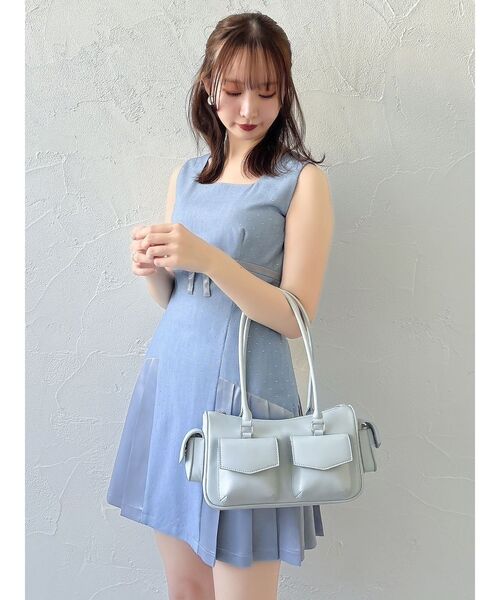 dazzlin(ダズリン)の「サイドプリーツミニワンピース(ワンピース・レディース・ブルー/ネイビー/ブラック・MEDIUM/SMALL)」の5枚目の写真