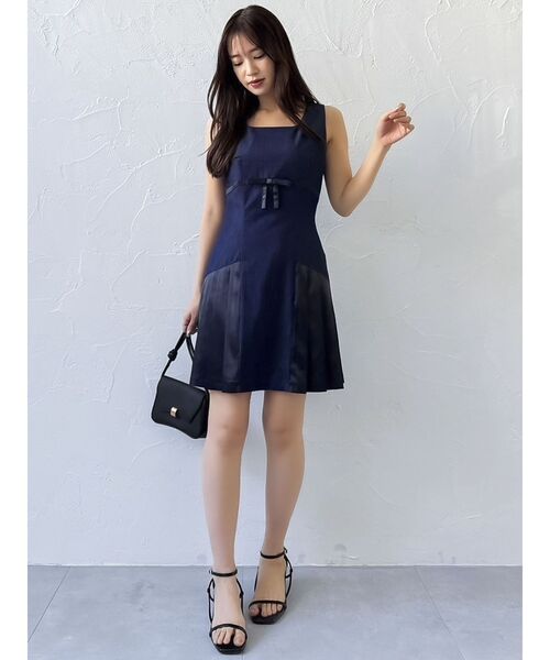 dazzlin(ダズリン)の「サイドプリーツミニワンピース(ワンピース・レディース・ブルー/ネイビー/ブラック・MEDIUM/SMALL)」の14枚目の写真
