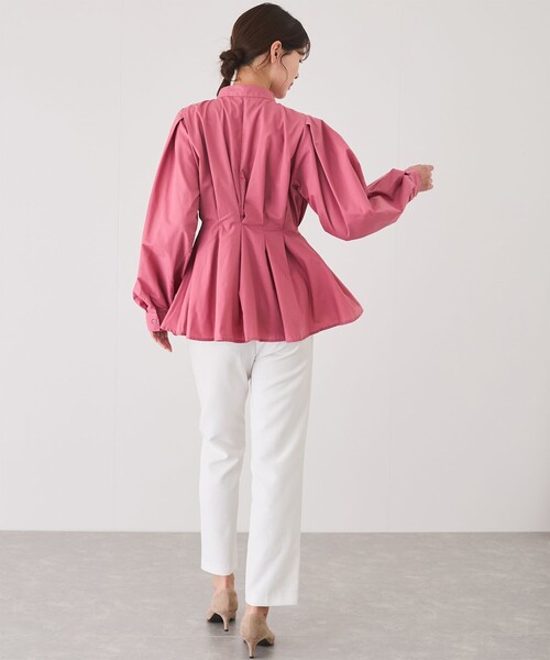 Jayro（ジャイロ）の「ウエストボリュームタックスタンドブラウス（シャツ/ブラウス・レディース・ホワイト系その他/レッド/ブルー/ブラック・M）」の14枚目の写真