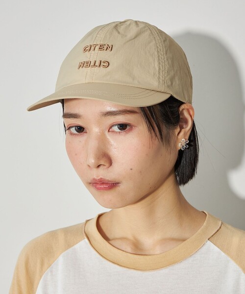 CITEN（シテン）の「＜CITEN＞3Dエンブロイダリーキャップ（キャップ・レディース・ロイヤルブルー/ベージュ/ブラック・FREE）」の2枚目の写真