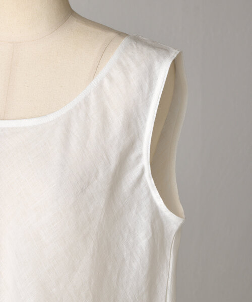 BEARDSLEY（ビアズリー）の「《15 quinze》リネンバイヤスタンク（タンクトップ・レディース・ホワイト/グレー・FREE）」の10枚目の写真