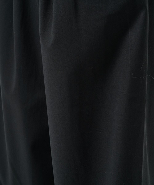 markaware（マーカウェア）の「【MARKAWARE/marka】別注 TRIPLE PLEATED WIDE TROUSERS（スラックス・メンズ・ダークグリーン/ダークグレー/ブラック・1/2）」の7枚目の写真