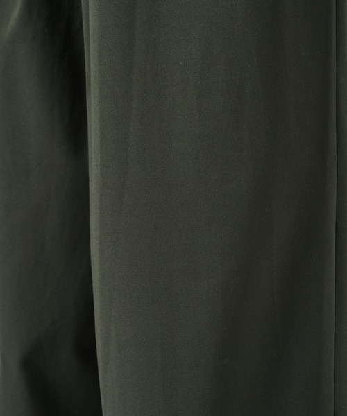 markaware（マーカウェア）の「【MARKAWARE/marka】別注 TRIPLE PLEATED WIDE TROUSERS（スラックス・メンズ・ダークグリーン/ダークグレー/ブラック・1/2）」の13枚目の写真