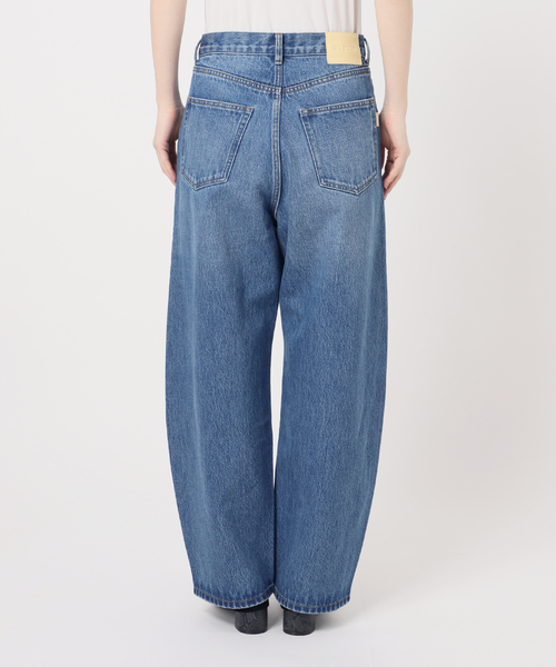 B.C STOCK（ベーセーストック）の「《追加2》【WEB限定】ウォッシャブル / DU JOUR/デュ ジュール BARREL BAGGY JEAN（デニムパンツ・レディース・ブルー・36/38）」の15枚目の写真