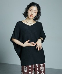 Soiunique（スワユニーク）の「ラーベン編みゆったりサイズVネックコクーンニット ［Soiunique］（ニット/セーター）」