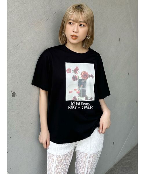MURUA（ムルーア）の「【MURUA×STAYFLOWER】フォトチュールTシャツ（Tシャツ/カットソー・レディース・ホワイト/ブラック・FREE）」の17枚目の写真