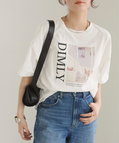 ANGIE(アンジー)の「フォト プリント オーバーサイズ Tシャツ (半袖)(Tシャツ/カットソー・レディース・ホワイト/ホワイト系その他・FREE)」の1枚目の写真