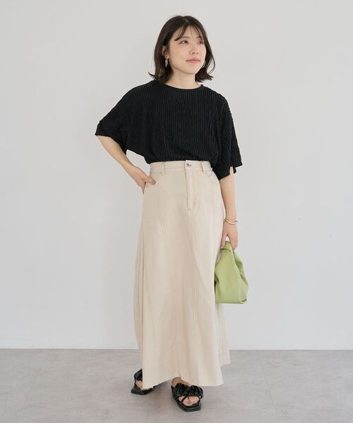 Green　Parks（グリーンパークス）の「ライトデニムサイドタックスカート（デニムスカート・レディース・ホワイト系その他2/ブラック/インディゴブルー・FREE）」の5枚目の写真