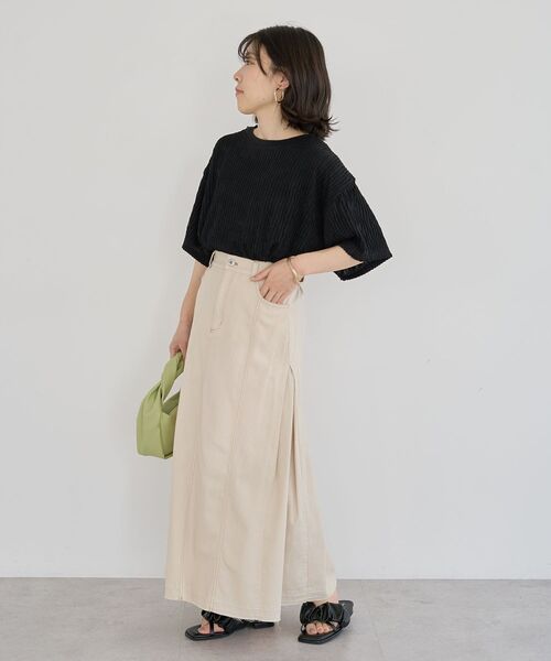 Green　Parks（グリーンパークス）の「ライトデニムサイドタックスカート（デニムスカート・レディース・ホワイト系その他2/ブラック/インディゴブルー・FREE）」の6枚目の写真