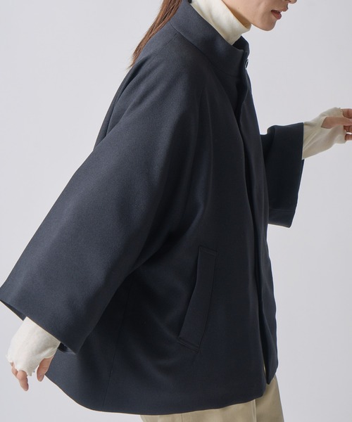 miffew(ミフュー)の「「miffew/ ミフュー」CAPE DOWN COAT(ダウンジャケット/コート・レディース・グレイッシュベージュ/ブラック/ブラウン・2/1)」の2枚目の写真