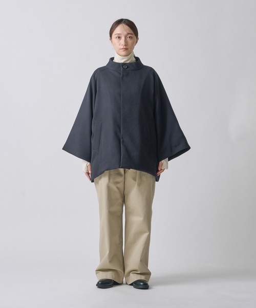 miffew(ミフュー)の「「miffew/ ミフュー」CAPE DOWN COAT(ダウンジャケット/コート・レディース・グレイッシュベージュ/ブラック/ブラウン・2/1)」の9枚目の写真