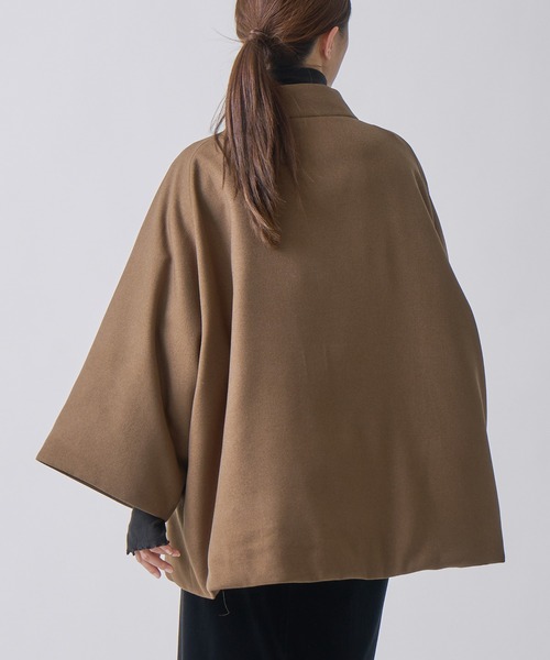 miffew(ミフュー)の「「miffew/ ミフュー」CAPE DOWN COAT(ダウンジャケット/コート・レディース・グレイッシュベージュ/ブラック/ブラウン・2/1)」の14枚目の写真