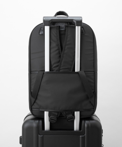 ZERO HALLIBURTON（ゼロハリバートン）の「レキシントン2 デイパック A4ファイル収納 13.3インチPC収納 81474（バックパック/リュック・メンズ・ブラック・FREE）」の17枚目の写真
