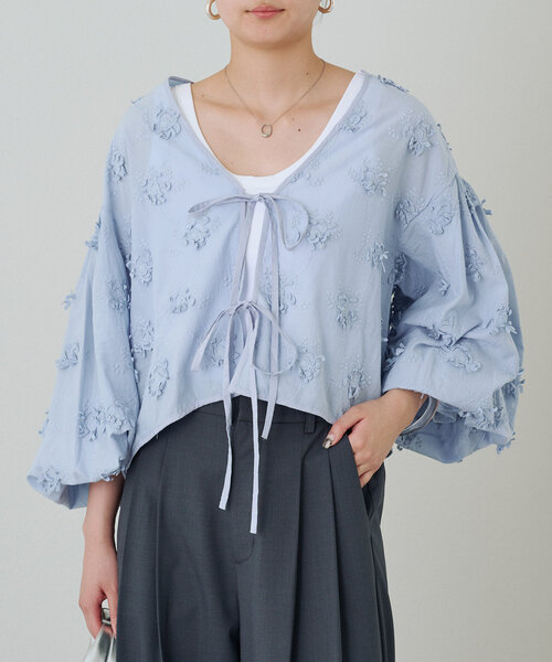 crinkle crinkle 3D embroidery ボレロブラウス 3D embroidery bolero | BLUE