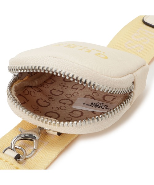 【GUESS】コリーナ トップ ジップ ショルダー バッグ Guess（ゲス）の「CURTIN Mini Top Zip ショルダーバッグ