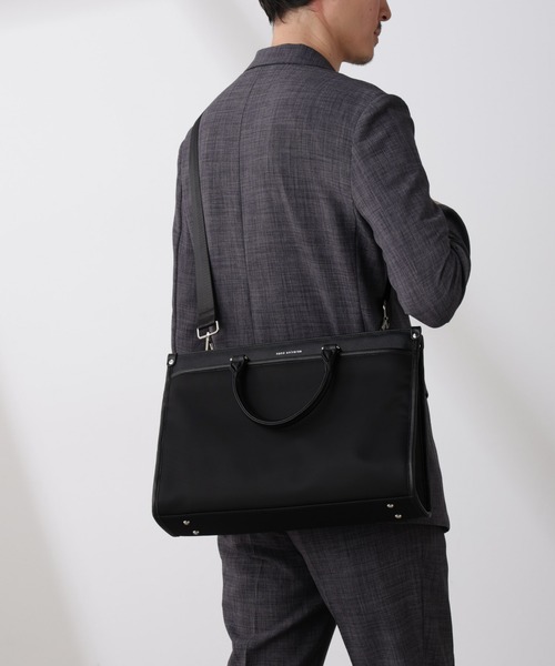 NANO universe（ナノユニバース）の「マルチモバイルブリーフケース（トートバッグ・メンズ・ブラック・FREE）」の3枚目の写真