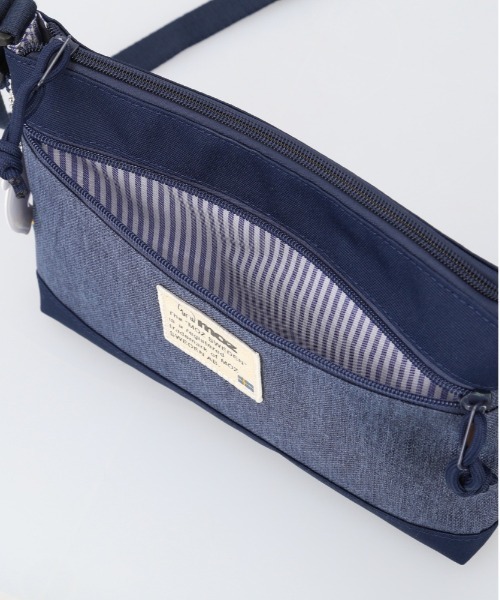 モズ ショルダーバッグ ZZEI-21 サコッシュ ブラック ちょっとした外出に最高！」 moz（モズ）の\u201cサコッシュ\u201dが高評価