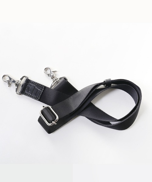 sankyo shokai（サンキョウショウカイ）の「薄型 ショルダー バッグ 軽量 サコッシュ（ショルダーバッグ・メンズ・ネイビー/ブラック・FREE）」の17枚目の写真