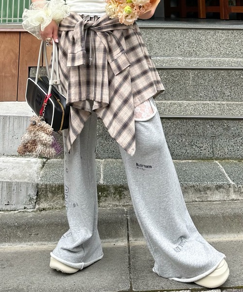 Alley Tokyo(アリートーキョー)の「手巻きチェックボトム(スカート・レディース・ブラック系/ピンク系/レッド/ベージュ/ネイビー・F)」の19枚目の写真