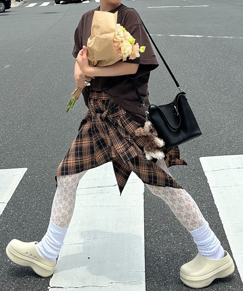 Alley Tokyo(アリートーキョー)の「手巻きチェックボトム(スカート・レディース・ブラック系/ピンク系/レッド/ベージュ/ネイビー・F)」の12枚目の写真