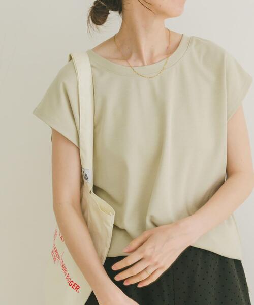 ITEMS URBANRESEARCH（アイテムズ アーバンリサーチ）の「バックボタンフレンチTシャツ（Tシャツ/カットソー・レディース・ライトベージュ/ブラウン/ブラック/ホワイト・FREE）」の8枚目の写真