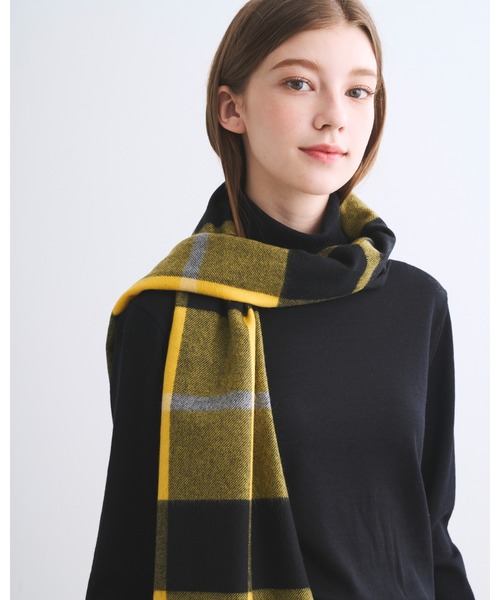 Traditional Weatherwear（トラディショナルウェザーウェア）の「CASHMERE MUFFLER（ストール/ショール・レディース・SHERBET/イエロー系その他/レッド系その他/グリーン系その他・FREE）」の5枚目の写真