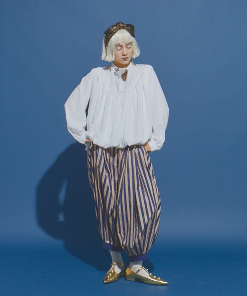 manana suerte（マニャーナスエルテ）の「CATワッペンブローチ（ブローチ/コサージュ・レディース・ホワイト/ブラウン・FREE）」の14枚目の写真