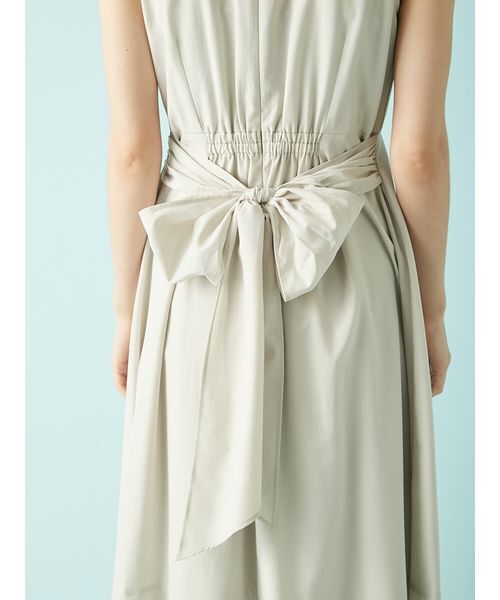 LILY BROWN(リリーブラウン)の「ラッフルフリルティアードシャツワンピ―ス(ワンピース・レディース・ミント/チェック/ドット/ホワイト・0/1)」の6枚目の写真