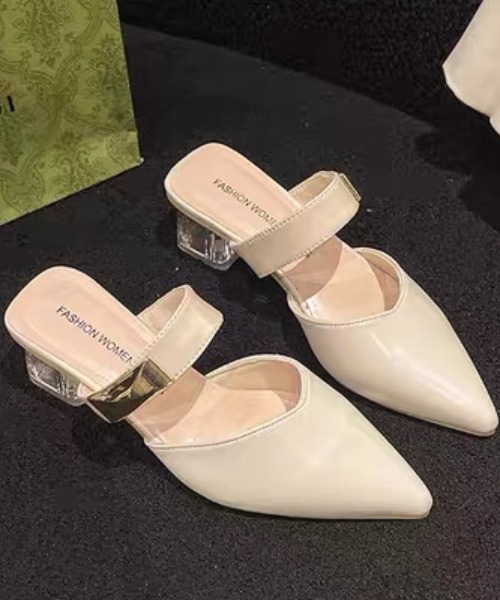 ampm（エーエムピーエム）の「クリアヒールポインテッドミュールパンプス（パンプス・レディース・ブラック/ホワイト・36/37/38/39/40/35）」の9枚目の写真