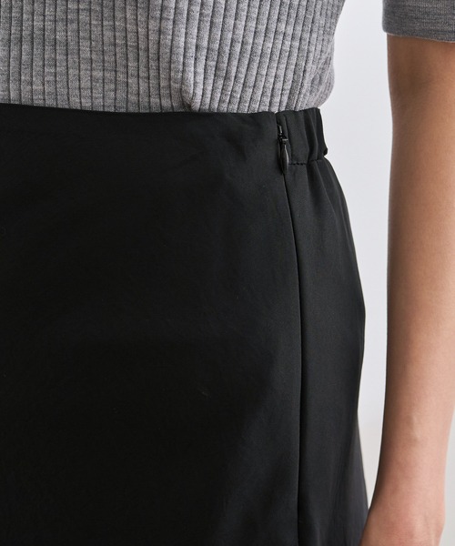 ROPE'（ロペ）の「シアーエアリー マーメイドスカート/セットアップ対応（スカート・レディース・ブラック/グレー・38/36）」の10枚目の写真