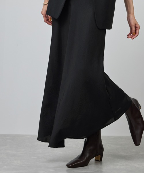 ROPE'（ロペ）の「シアーエアリー マーメイドスカート/セットアップ対応（スカート・レディース・ブラック/グレー・38/36）」の16枚目の写真