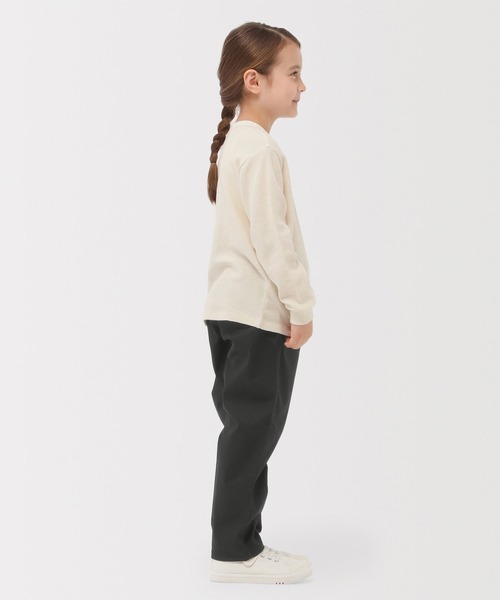 無印良品（ムジルシリョウヒン）の「キッズ　洗いざらしチノルーズフィットパンツ（その他パンツ・キッズ・ダークグリーン/ベージュ/ダークベージュ/ブラック・110/120/130/140/150）」の6枚目の写真