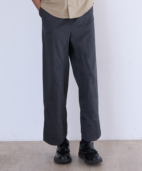 YUKI HASHIMOTO(ユウキハシモト)の「YUKI HASHIMOTO TWISTED WORK PANTS (PT-01-0002)(その他パンツ・メンズ・ブラウン/レッド/ブラック/グレー・44/46/48)」の2枚目の写真