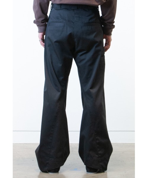 YUKI HASHIMOTO(ユウキハシモト)の「YUKI HASHIMOTO TWISTED WORK PANTS (PT-01-0002)(その他パンツ・メンズ・ブラウン/レッド/ブラック/グレー・44/46/48)」の11枚目の写真