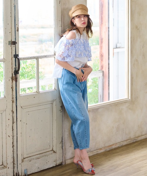 Chesty(チェスティー)の「バレルレッグデニムパンツ(デニムパンツ・レディース・グレー/インディゴブルー・0/1)」の5枚目の写真