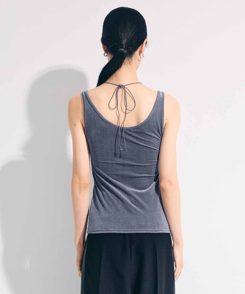 STUDIOUS（ステュディオス）の「【STUDIOUS/ステュディオス】VELOUR CUPIN HALTER　NECK CAMISOLE/ベロアカップインホルダーネックキャミソール（キャミソール・レディース・ブラック/グレー・1/2）」の21枚目の写真