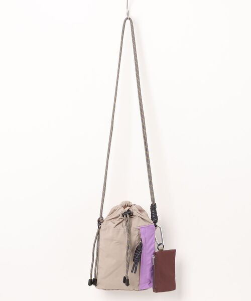 Doux archives（ドゥアルシーヴ）の「ナイロンハンディショルダー（ショルダーバッグ・レディース・グレー/ブラック・FREE）」の21枚目の写真