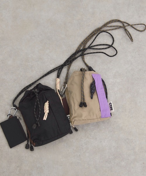 Doux archives（ドゥアルシーヴ）の「ナイロンハンディショルダー（ショルダーバッグ・レディース・グレー/ブラック・FREE）」の3枚目の写真