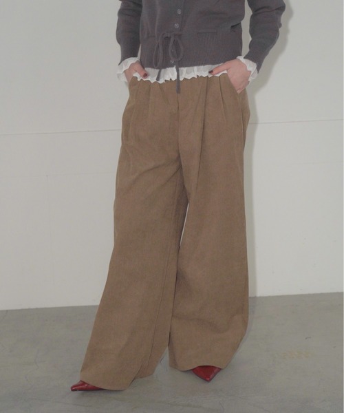 Mirette（ミレット）の「タックワイドコーデュロイパンツ / Tuck Wide Corduroy Pants（その他パンツ・レディース・ライトブラウン/バーガンディー/ダークブラウン・SMALL/MEDIUM/LARGE）」の18枚目の写真
