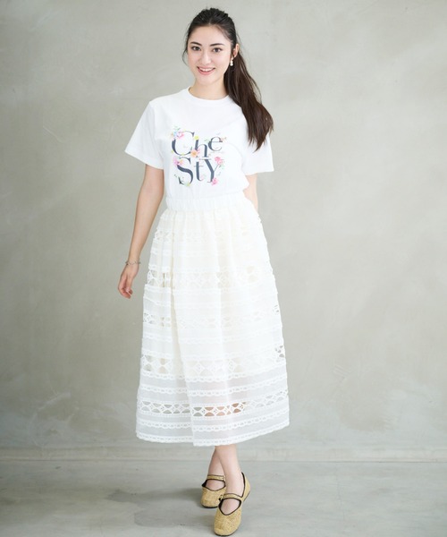 Chesty(チェスティー)の「【ZOZO限定】フラワーロゴTシャツ(Tシャツ/カットソー・レディース・ホワイト・FREE)」の4枚目の写真