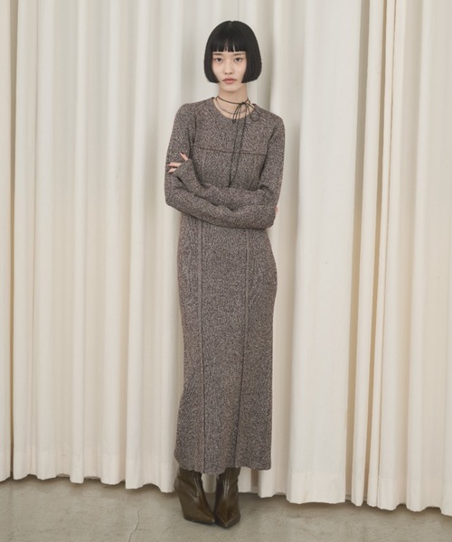 AIC.(エーアイシー)の「ビスチェデザインミックスニットロングワンピース(ワンピース・レディース・グレー/ブラウン・FREE)」の5枚目の写真