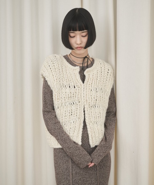 AIC.(エーアイシー)の「ビスチェデザインミックスニットロングワンピース(ワンピース・レディース・グレー/ブラウン・FREE)」の21枚目の写真