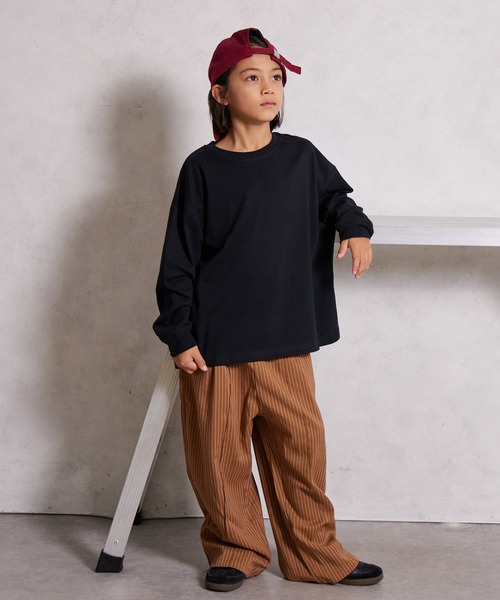 PAIRMANON STREET(ペアマノンストリート)の「【綿100%】無地 アソート 長袖 Tシャツ【PAIRMANON STREET】(Tシャツ/カットソー・キッズ・レッド/レッド系その他/ブラック/ブラック系その他/ベージュ/イエロー/ミント/ネイビー/ホワイト/ホワイト系その他・110/120/130/140/150/160/100/90)」の20枚目の写真