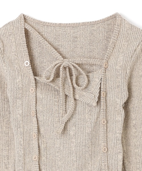 M DOLLY(エムドリー)の「asymmetric perla kint tops / アシンメトリーペルラニットトップス(ニット/セーター・レディース・ブラック/ベージュ・FREE)」の15枚目の写真