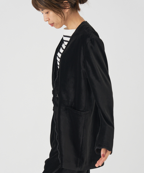 スカラップドベルベットジャケット（ノーカラージャケット）｜IENA