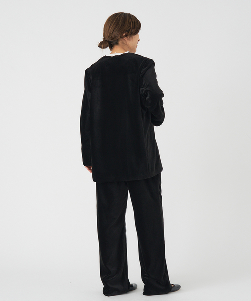 スカラップドベルベットジャケット（ノーカラージャケット）｜IENA