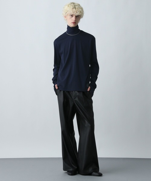 HARE（ハレ）の「レイヤードスリーブハイネックカット(HARE)（Tシャツ/カットソー・メンズ・ホワイト/ネイビー/ブラック/ブルー系その他・FREE）」の5枚目の写真