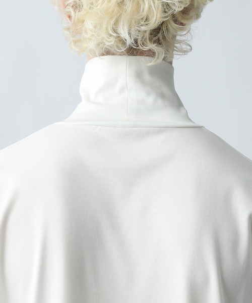 HARE（ハレ）の「レイヤードスリーブハイネックカット(HARE)（Tシャツ/カットソー・メンズ・ホワイト/ネイビー/ブラック/ブルー系その他・FREE）」の22枚目の写真