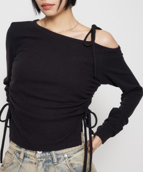 LAGUA GEM（ラグアジェム）の「SIDE GATHER RIBBON トップス（Tシャツ/カットソー・レディース・ブラック/グレー/バーガンディー・FREE）」の2枚目の写真