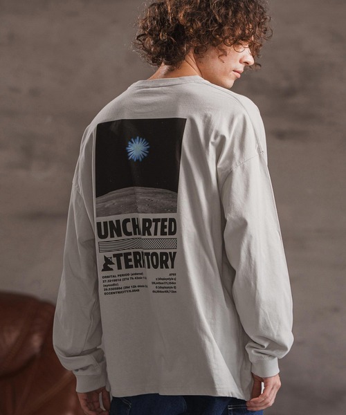 CAMBIO(カンビオ)の「mlt5418- プリントロンT_Bigbang カットソー(2502118MCB)(Tシャツ/カットソー・メンズ・ホワイト/グレー系その他/ブラック・S/M/L/XL)」の3枚目の写真